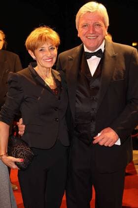 Volker Bouffier und seine Ehefrau Ursula bei der Verleihung Hessischer Film- und Kinopreis 2015 am 16.10.2015 in Frankfurt Hessischer Filmpreis 2015 in Frankfurt 