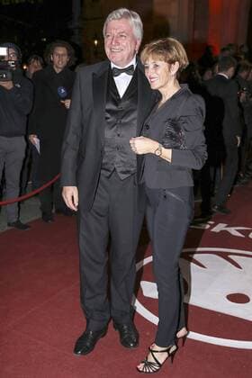 Volker Bouffier mit Gattin Ursila bei der Verleihung vom Hessischen Film- und Kinopreis 2015 in der Alten Oper. Frankfurt, 16.10.2015 Foto:xP.xBackx xFuturexImage