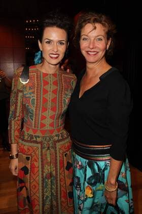 Melika Foroutan (li) und Margarita Broich Hessische Filmpreis Verleihung des Hessische Filmpreis Preis, Auszeichung, Alten Oper Frankfurt 16. Oktober 2015
