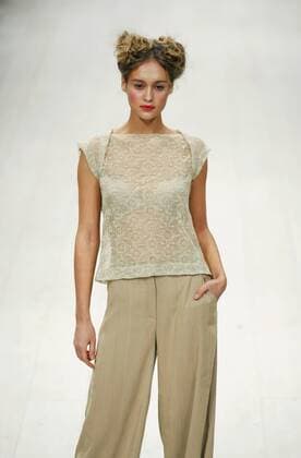 Oct. 17, 2015 - Kiev, Ukraine - A model presents a creation by Ukrainian designers VOROZHBYT and ZEMSKOVA during the Ukrainian Fashion Week in Kiev, Ukraine, 17 October 2015. The event presents Spring Summer 2016 collections by Ukrainian and international designers from 14 to 20 October. Kiev Ukraine - ZUMAg194