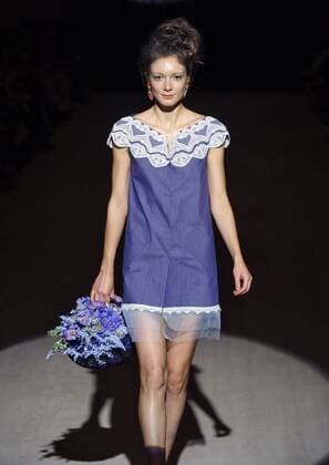 Oct. 17, 2015 - Kiev, Ukraine - A model presents a creation by Ukrainian designer JULIA AYSINA during the Ukrainian Fashion Week in Kiev, Ukraine, 17 October 2015. The event presents Spring Summer 2016 collections by Ukrainian and international designers from 14 to 20 October. Kiev Ukraine - ZUMAg194