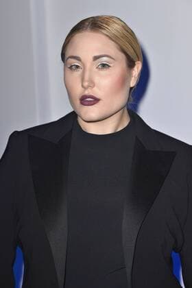 Hayley Hasselhoff, dieTochter von David Hasselhoff bei der Kurvenrausch Modenschau im Rahmen der Plus Size Fashion Days am 17.10.2015 in Hamburg Kurvenrausch Fashionshow in Hamburg im Rahmen der Plus Size Fashion Days 2015 