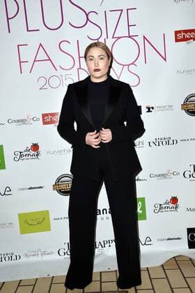 Hayley Hasselhoff, dieTochter von David Hasselhoff bei der Kurvenrausch Modenschau im Rahmen der Plus Size Fashion Days am 17.10.2015 in Hamburg Kurvenrausch Fashionshow in Hamburg im Rahmen der Plus Size Fashion Days 2015 