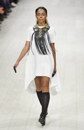 Oct. 18, 2015 - Kiev, Ukraine - A model presents a creation by Belorussian designer YAUHENIYA BELSKAYA during the Ukrainian Fashion Week in Kiev, Ukraine,18 October 2015. The event presents Spring Summer 2016 collections by Ukrainian and international designers from 14 to 20 October. Kiev Ukraine - ZUMAg194
