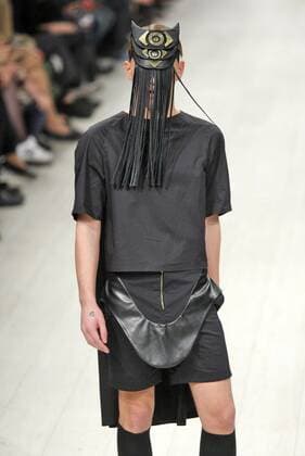 Oct. 18, 2015 - Kiev, Ukraine - A model presents a creation by Belorussian designer YAUHENIYA BELSKAYA during the Ukrainian Fashion Week in Kiev, Ukraine,18 October 2015. The event presents Spring Summer 2016 collections by Ukrainian and international designers from 14 to 20 October. Kiev Ukraine - ZUMAg194