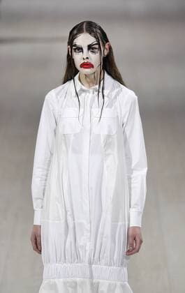 Oct. 18, 2015 - Kiev, Ukraine - A model presents a creation by Ukrainian designer YANA CHERVINSKA during the Ukrainian Fashion Week in Kiev, Ukraine, 18 October 2015. The event presents Spring Summer 2016 collections by Ukrainian and international designers from 14 to 20 October. Kiev Ukraine - ZUMAg194