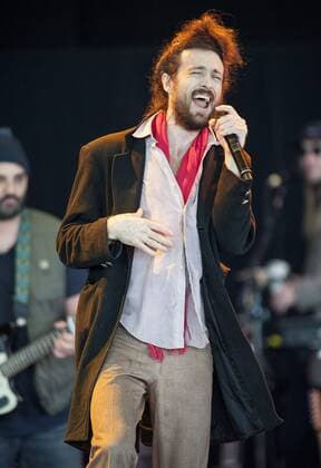 Oct 18, 2015 - Raleigh, North Carolina; USA - Musician EDWARD SHARPE & THE MAGNETIC ZEROS performs live as part of the inaugural 2015 American Roots Music and Arts Festival that took place at the Walnut Creek Amphitheatre located in Raleigh. Copyright 2015 Raleigh USA - ZUMAm78_