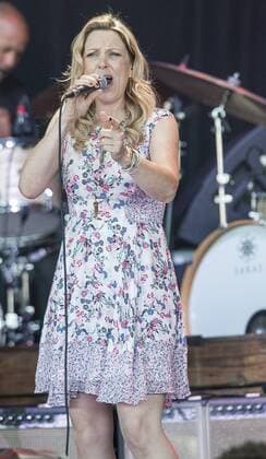 Oct 17, 2015 - Raleigh, North Carolina; USA - Musicians SUSAN TEDESCHI of the TEDESCHI TRUCKS BAND performs live as part of the inaugural 2015 American Roots Music and Arts Festival that took place at the Walnut Creek Amphitheatre located in Raleigh. Copyright 2015 Raleigh USA - ZUMAm78_