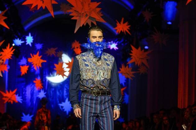 Oct. 18, 2015 - Kiev, Ukraine - A model presents a creation by Ukrainian designer Oleksiy Zalevskiy during the Ukrainian Fashion Week in Kiev, Ukraine, 14 October 2015. The event presents Spring Summer 2016 collections by Ukrainian and international designers from 14 to 18 October. Kiev Ukraine  - ZUMAn230