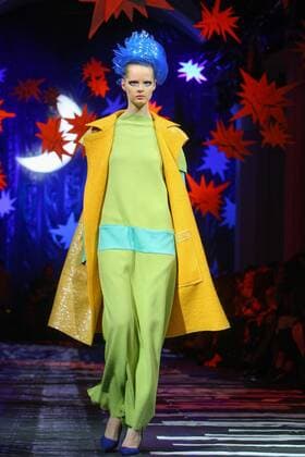 Oct. 18, 2015 - Kiev, Ukraine - A model presents a creation by Ukrainian designer Oleksiy Zalevskiy during the Ukrainian Fashion Week in Kiev, Ukraine, 14 October 2015. The event presents Spring Summer 2016 collections by Ukrainian and international designers from 14 to 18 October. Kiev Ukraine  - ZUMAn230