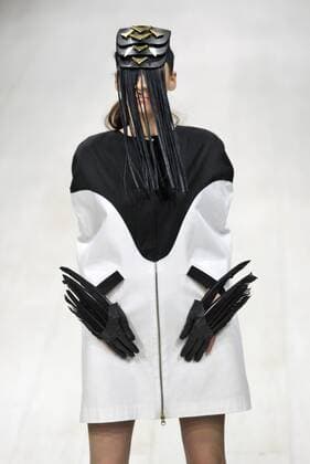 Oct. 18, 2015 - Kiev, Ukraine - A model presents a creation by designer Yauheniya Belskaya during the Ukrainian Fashion Week in Kiev, Ukraine,18 October 2015. The event presents Spring Summer 2016 collections by Ukrainian and international designers from 14 to 20 October. Kiev Ukraine  - ZUMAn230