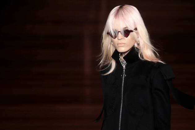 SAO PAULO, Oct. 18, 2015 -- A model presents a creation of the winter colection of Alexandre Herchcovitch, during the opening runway of Sao Paulo Fashion Week, in the City Hall of Sao Paulo, Brazil, on Oct. 18, 2015. ) (da) (ah) BRAZIL-SAO PAULO-FASHION-FASHION WEEK RahelxPatrasso 