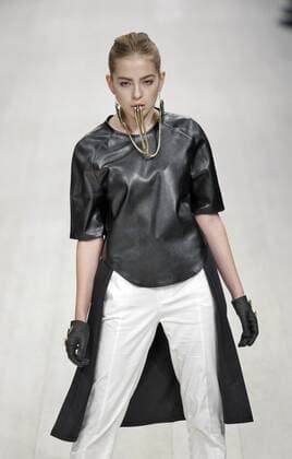 Oct. 18, 2015 - Kiev, Ukraine - A model presents a creation by designer Yauheniya Belskaya during the Ukrainian Fashion Week in Kiev, Ukraine,18 October 2015. The event presents Spring Summer 2016 collections by Ukrainian and international designers from 14 to 20 October. Kiev Ukraine  - ZUMAn230