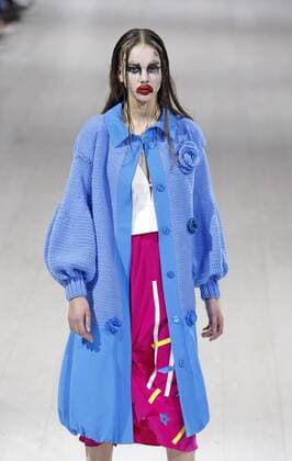 Oct. 18, 2015 - Kiev, Ukraine - A model presents a creation by Ukrainian designer Yana Chernivska during the Ukrainian Fashion Week in Kiev, Ukraine, 18 October 2015. The event presents Spring Summer 2016 collections by Ukrainian and international designers from 14 to 20 October. Kiev Ukraine  - ZUMAn230