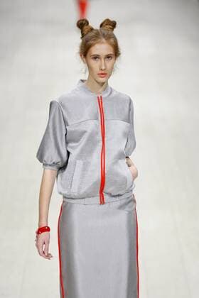 Oct. 18, 2015 - Kiev, Ukraine - A model presents a creation by Ukrainian brand Lia Syn during the Ukrainian Fashion Week in Kiev, Ukraine, 18 October 2015. The event presents Spring Summer 2016 collections by Ukrainian and international designers from 14 to 20 October. Kiev Ukraine  - ZUMAn230