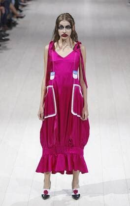Oct. 18, 2015 - Kiev, Ukraine - A model presents a creation by Ukrainian designer Yana Chernivska during the Ukrainian Fashion Week in Kiev, Ukraine, 18 October 2015. The event presents Spring Summer 2016 collections by Ukrainian and international designers from 14 to 20 October. Kiev Ukraine  - ZUMAn230