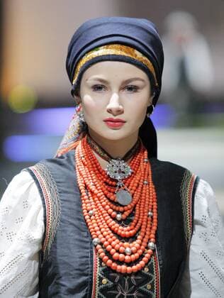 Oct. 18, 2015 - Kiev, Ukraine - A model in traditional ethnic ukrainian clothing presents a creation at presentation project VYTOKY (ORIGINS),devoted Ukrainian traditional culture,during the Ukrainian Fashion Week in Kiev, Ukraine,18 October 2015. The event presents Spring Summer 2016 collections by Ukrainian and international designers from 14 to 20 October. Kiev Ukraine - ZUMAg194