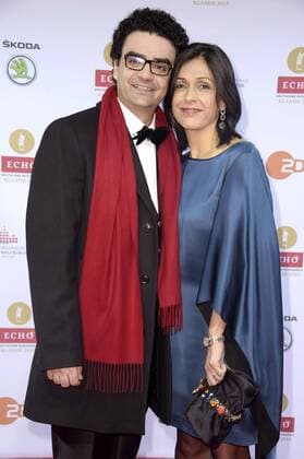 Rolando Villazon mit Ehefrau Lucia beim Echo Klassik 2015 im Konzerthaus. Berlin, 18.10.2015 Foto:xFredericx xFuturexImage