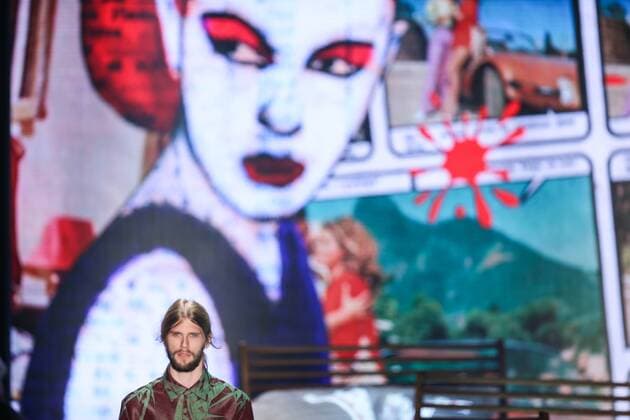 Oct. 19, 2015 - Sao Paulo, Brazil - A model presents a creation by Ronaldo Fraga during the 2016 Winter collection of the Sao Paulo Fashion Week. Sao Paulo Brazil - ZUMAp133