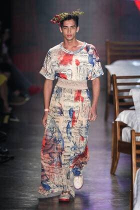 Oct. 19, 2015 - Sao Paulo, Brazil - A model presents a creation by Ronaldo Fraga during the 2016 Winter collection of the Sao Paulo Fashion Week. Sao Paulo Brazil - ZUMAp133