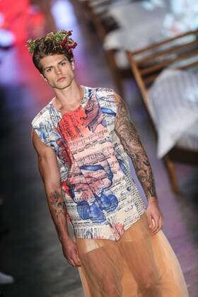 Oct. 19, 2015 - Sao Paulo, Brazil - A model presents a creation by Ronaldo Fraga during the 2016 Winter collection of the Sao Paulo Fashion Week. Sao Paulo Brazil - ZUMAp133