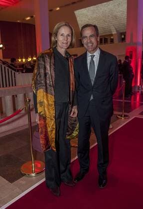 Kanada, Mark Carney wird neuer Premierminister, Archivbilder Feb. 2, 2015 - UK, UK - Mark Carney governor bank of england with his wife Diana..British Library evening VIP launch of their Magna Carta show . Celebrating 800 years of Magna Carta marked by the display of 4 of the original copies of the historic document for the first time. - ZUMAz91