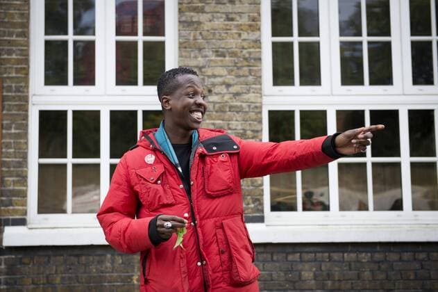 . 20 10 2015. London, United Kingdom. Jamal Edwards, founder of SBTV, returns to Berrymede Primary to launch an edible garden that was created thanks to funding won at a Mayor s Fund for London City Pitch event. Jamal Edwards MBE said: If I had something like Mayor s Fund City Pitch, I would have definitely got involved. At least I can get involved now. It s so great that the kids have a chance to perform a proper pitch to win money that provides so much independence and self-belief to grow up and do what they want to do. I may not have won but I would have been on that journey. You can see how excited the kids are by their edible garden so the more of this the better. I look forward to being on the panel next month to award more grants.  xBenxStevensx xi-Imagesx IIM-11263-0005