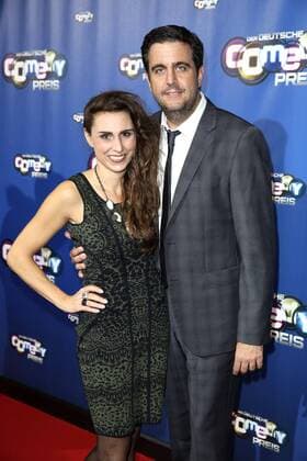 Bastian Pastewka mit Ehefrau Heidrun Buchmaier bei der Verleihung des Deutschen Comedypreises 2015 im Coloneum. Köln, 20.10.2015 Foto:xS.xGabschx xFuturexImage