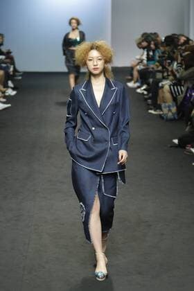 Oct. 21, 2015 - Seoul, South Korea - October 21, 2015 - South Korea, Seoul : Model catwalk on the runway during the Seoul Fashion Week 2016 S S S=YZ show at DDP in Seoul, South Korea. Seoul Fashion Week every march, october held on annual fashion show in South Korea. Seoul South Korea  - ZUMAn230