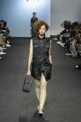 Oct. 21, 2015 - Seoul, South Korea - October 21, 2015 - South Korea, Seoul : Model catwalk on the runway during the Seoul Fashion Week 2016 S S S=YZ show at DDP in Seoul, South Korea. Seoul Fashion Week every march, october held on annual fashion show in South Korea. Seoul South Korea  - ZUMAn230