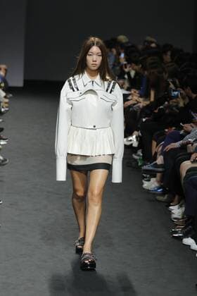 Oct. 21, 2015 - Seoul, South Korea - October 21, 2015 - South Korea, Seoul : Model catwalk on the runway during the Seoul Fashion Week 2016 KAAL E.SUKTAE show at DDP in Seoul, South Korea. Seoul Fashion Week every march, october held on annual fashion show in South Korea. Seoul South Korea  - ZUMAn230