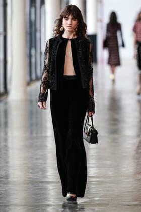 Oct. 21, 2015 - Sao Paulo, Brazil - A model presents the creation of Reinaldo LourenÃßo during the 2016 Winter collection of the Sao Paulo Fashion Week. Sao Paulo Brazil - ZUMAp133