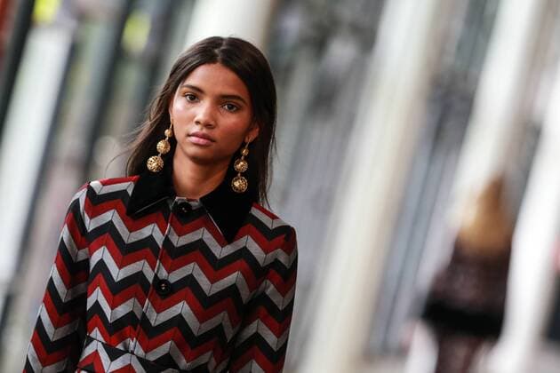 Oct. 21, 2015 - Sao Paulo, Brazil - A model presents the creation of Reinaldo LourenÃßo during the 2016 Winter collection of the Sao Paulo Fashion Week. Sao Paulo Brazil - ZUMAp133