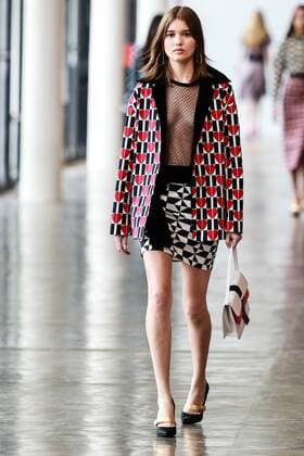 Oct. 21, 2015 - Sao Paulo, Brazil - A model presents the creation of Reinaldo LourenÃßo during the 2016 Winter collection of the Sao Paulo Fashion Week. Sao Paulo Brazil - ZUMAp133