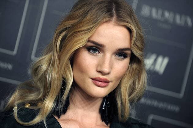 Rosie Huntington-Whiteley bei der Balmain x H&M Collection Fashion Show im 23 Wall Street. New York, 20.10.2015 Foto:xD.xVanxTinex xFuturexImage
