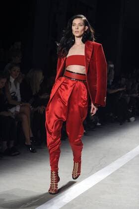 Model bei der Balmain x H&M Collection Fashion Show im 23 Wall Street. New York, 20.10.2015 Foto:xD.xVanxTinex xFuturexImage