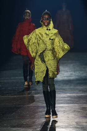 Oct. 22, 2015 - Sao Paulo, Brazil - Model presents creations of Lino Villaventura during the 2016 Winter collection of the Sao Paulo Fashion Week. Sao Paulo Brazil - ZUMAp133