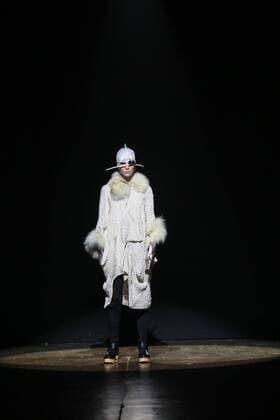 Oct. 22, 2015 - Sao Paulo, Brazil - Model presents creations of Lino Villaventura during the 2016 Winter collection of the Sao Paulo Fashion Week. Sao Paulo Brazil - ZUMAp133