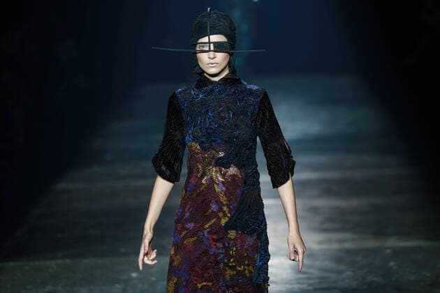 Oct. 22, 2015 - Sao Paulo, Brazil - Model presents creations of Lino Villaventura during the 2016 Winter collection of the Sao Paulo Fashion Week. Sao Paulo Brazil - ZUMAp133