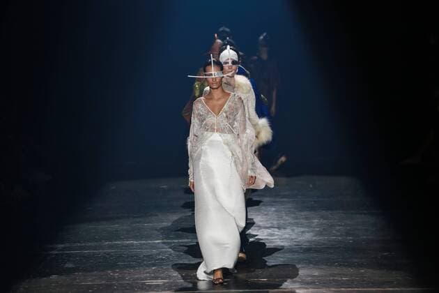Oct. 22, 2015 - Sao Paulo, Brazil - Model presents creations of Lino Villaventura during the 2016 Winter collection of the Sao Paulo Fashion Week. Sao Paulo Brazil - ZUMAp133