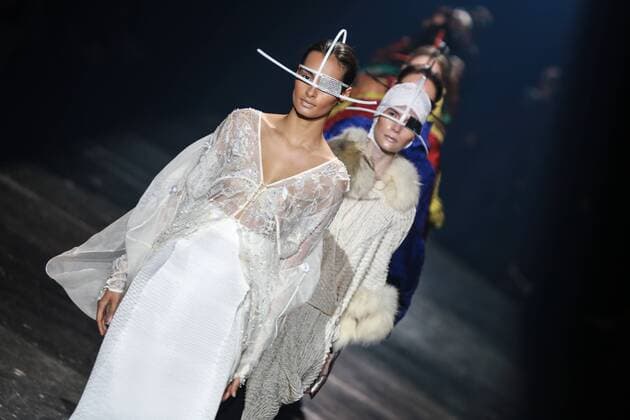 Oct. 22, 2015 - Sao Paulo, Brazil - Model presents creations of Lino Villaventura during the 2016 Winter collection of the Sao Paulo Fashion Week. Sao Paulo Brazil - ZUMAp133