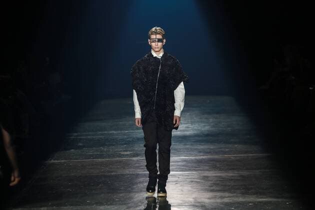 Oct. 22, 2015 - Sao Paulo, Brazil - Model presents creations of Lino Villaventura during the 2016 Winter collection of the Sao Paulo Fashion Week. Sao Paulo Brazil - ZUMAp133
