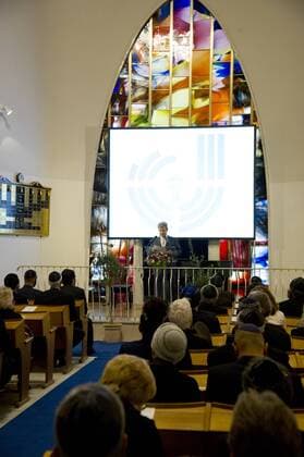 Dr. Oded HOROWITZ, Vorstandsvorsitzender der juedischen Gemeinde Duesseldorf, bei seiner Ansprache in der Synagoge, Verleihung der Josef Neuberger-Medaille 2015 der juedischen Gemeinde Duesseldorf, 22.10.2015