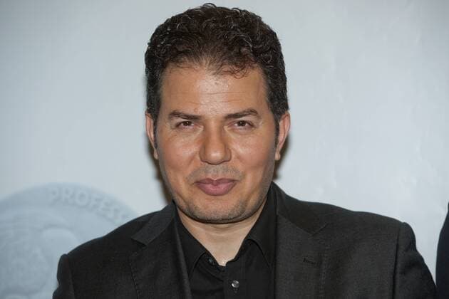 Preistraeger Hamed ABDEL-SAMAD, deutsch-aegyptischer Politologe und Autor, Portraet, Porträt, Portrait, angeschnittenes Einzelbild, Einzelmotiv, Verleihung der Josef Neuberger-Medaille 2015 der juedischen Gemeinde Duesseldorf, 22.10.2015