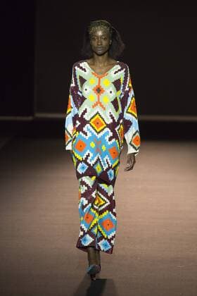 London, UK. 23 10 2015. The V&A presents a retrospective of designer Ashish in the Fashion in Motion series. Highlights from his collections of the last decade were presented in four free catwalk shows. Fashion in Motion: Ashish, V&A Museum, London, UK 