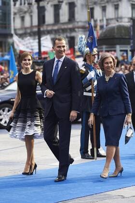 Oct. 23, 2015 - Oviedo, Principado de Asturias, Spain - King Felipe VI of Spain, Queen Letizia of Spain, Queen Sofia of Spain attended the Princesa de Asturias Awards 2015 (Princess of Asturias awards) ceremony at the Campoamor Theater on October 23, 2015 in Oviedo, Spain. Oviedo Spain  - ZUMAg15_