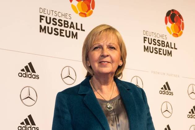 GER, Gala Deutsches Fussball Museum 23.10.2015, Deutsches Fussball Museum, Dortmund im Bild Hannelore Kraft (Ministerpräsidentin Nordrhein-Westfalen) im Pressegespräch nordphotoxRauch