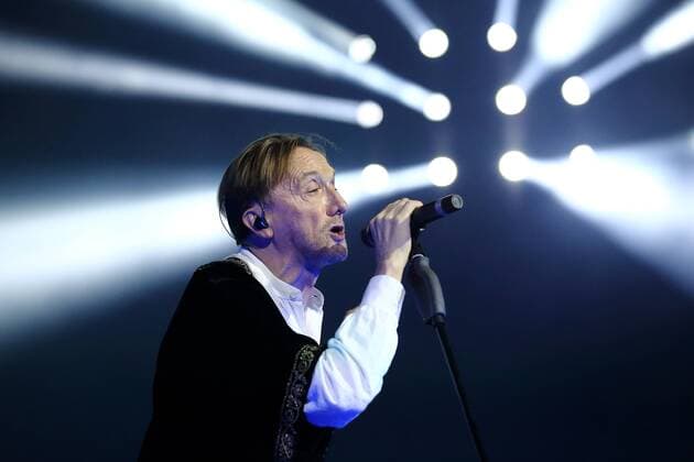 Marius Müller-Westernhagen bei einem Konzert am 24. Oktober 2015 in der Mercedes-Benz Arena in Berlin. Marius Müller-Westernhagen performs during a concert at Mercedes-Benz Arena on October 24, 2015 in Berlin, Germany. Konzert von Westernhagen in Berlin