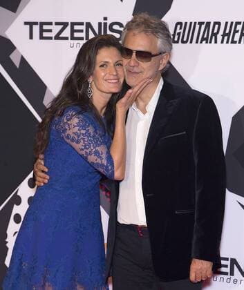 Veronica Bocelli (L) and Andrea Bocelli arrive at the MTV Europe Music Awards in Milan, Italy on October 25, 2015.  MIL20151025745 DAVIDxSILPA