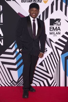 Sway Calloway arrives at the MTV Europe Music Awards in Milan, Italy on October 25, 2015.  MIL20151025747 DAVIDxSILPA